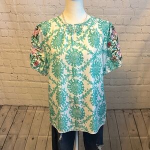 Floral Patterned Women's Top - Green and Pink